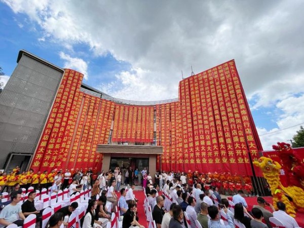 沪佳装饰闵行店盛大开业，“海派精装”新品闪耀登场