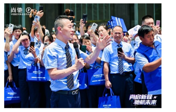 尚驰床垫丨以40吨重压为尺，划定智能睡眠的品质疆界