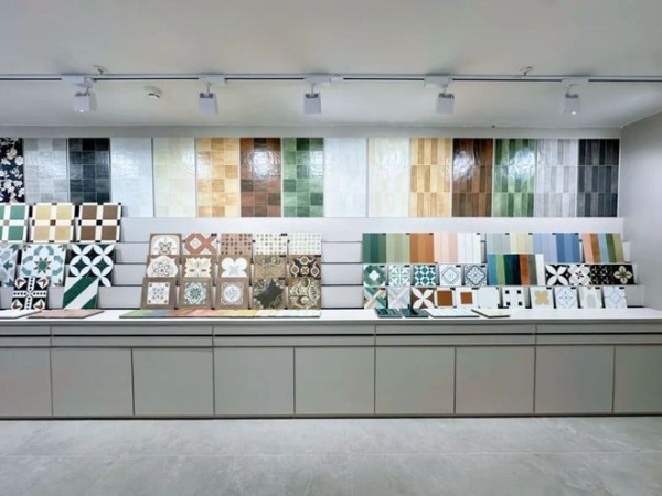 以“极质”战略锚定价值新蓝海，誉辉陶瓷率先响应5A新国标