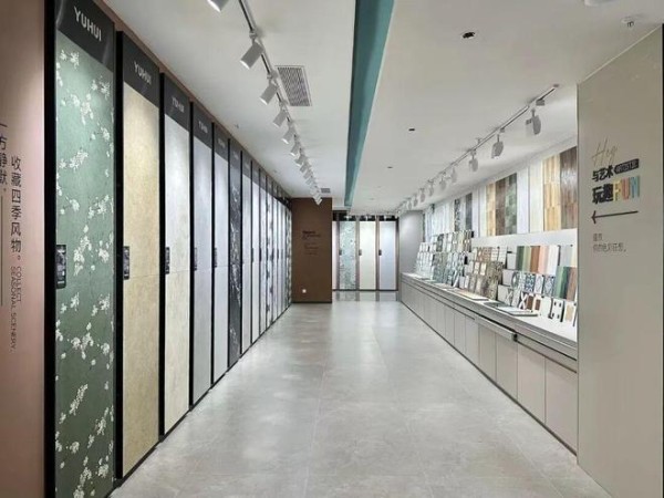 以“极质”战略锚定价值新蓝海，誉辉陶瓷率先响应5A新国标