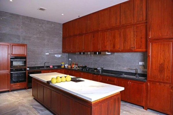 中国红木十大品牌哪家强?顶尖榜单出炉,选它准没错!