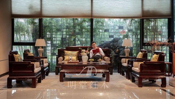 中国红木家具十大品牌:红木爱好者必选的家居新体验!