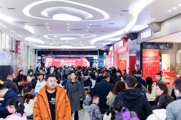 超百万人次参与！万家丽315诚信家装节燃动星城，24周年庆盛大启动