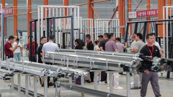 立势顶峰·合赋新生|帕豪门窗举行创盈峰会,聚力赋能渠道,共同定义门窗行业新生态
